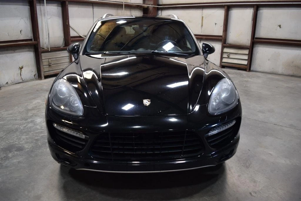2013 Porsche 958 Cayenne Turbo - Image 2 of 21