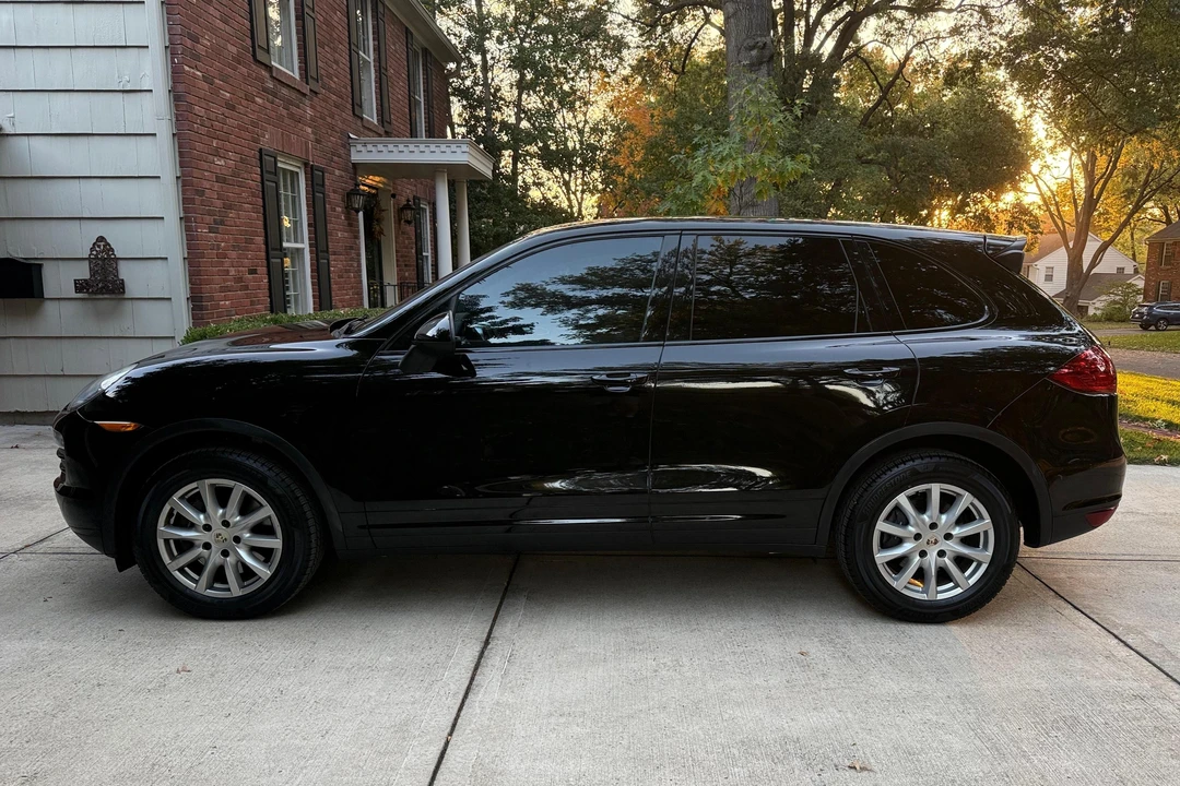 2013 Porsche 958 Cayenne - Image 3 of 31