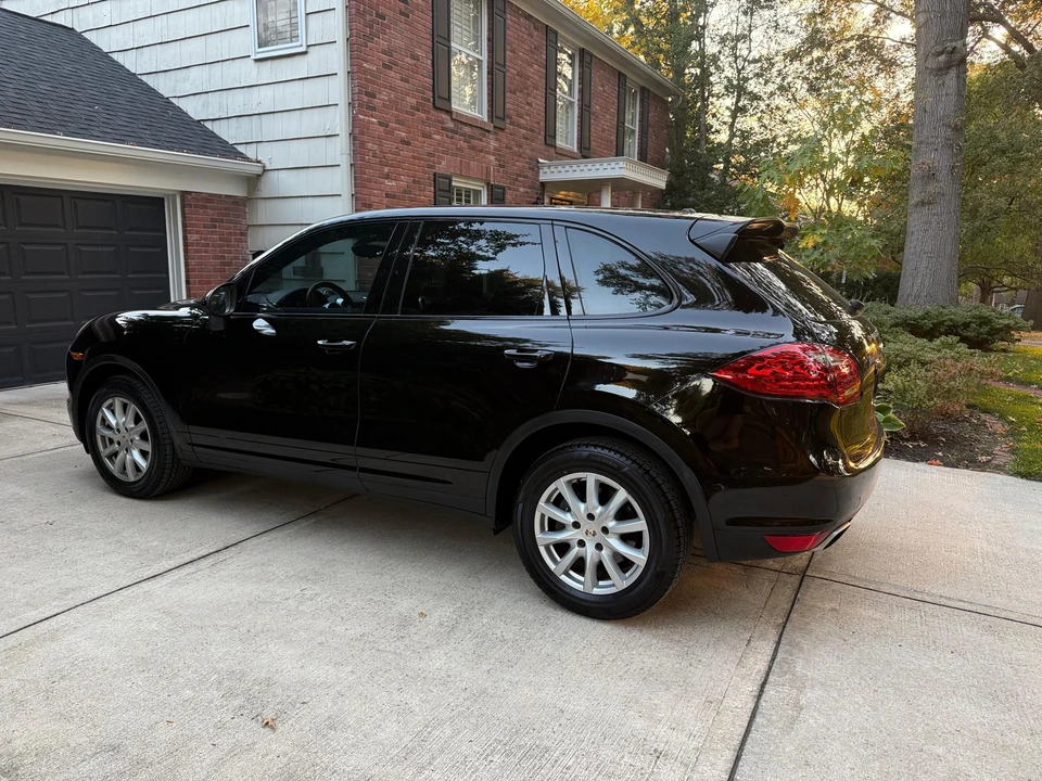 2013 Porsche 958 Cayenne - Image 8 of 31