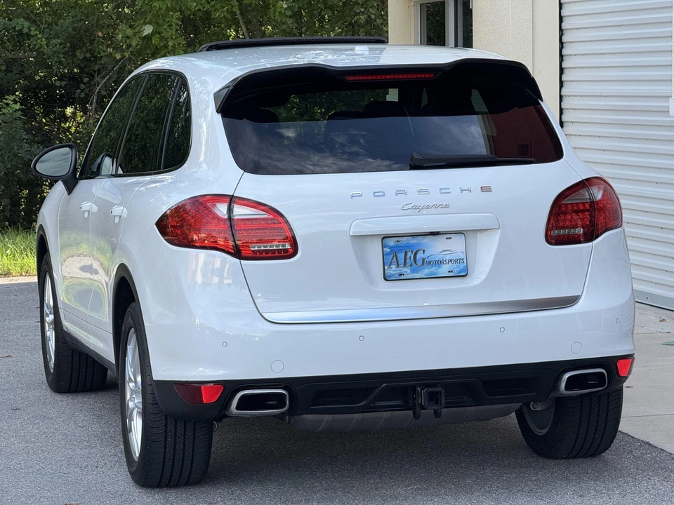 2013 Porsche 958 Cayenne - Image 10 of 31