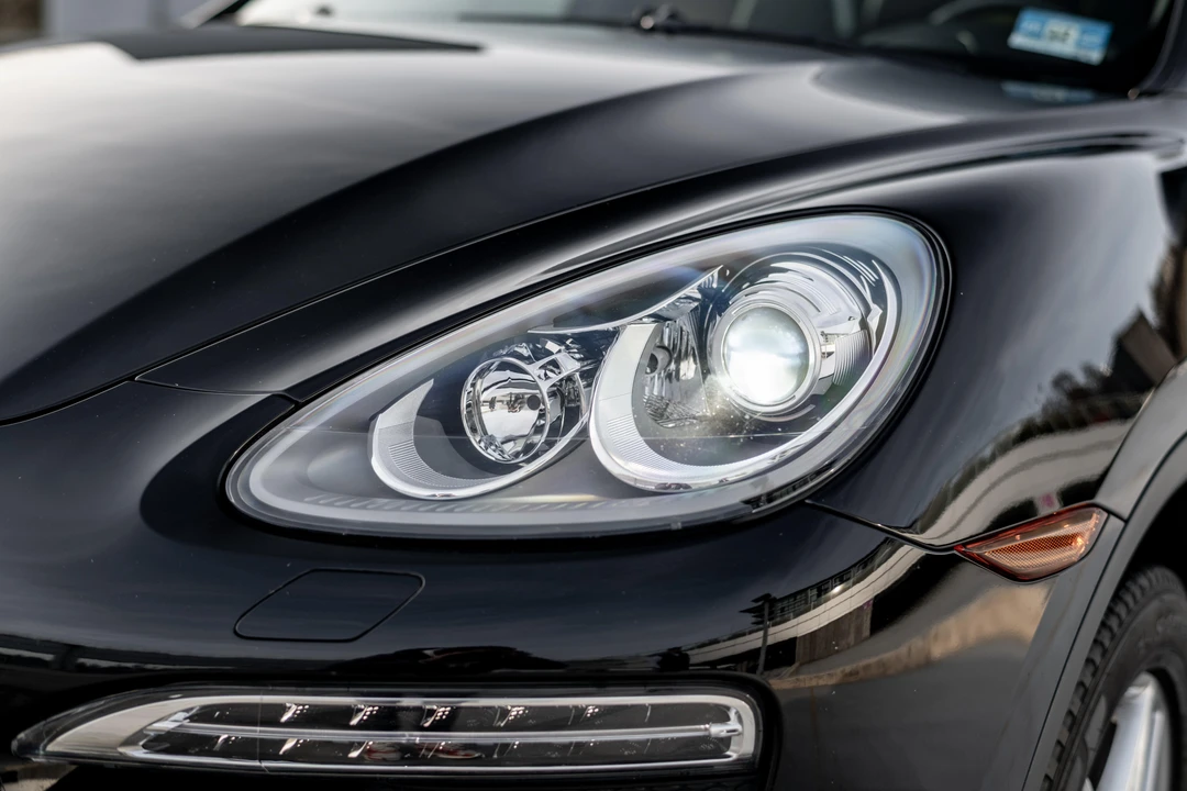 2013 Porsche 958 Cayenne - Image 16 of 31