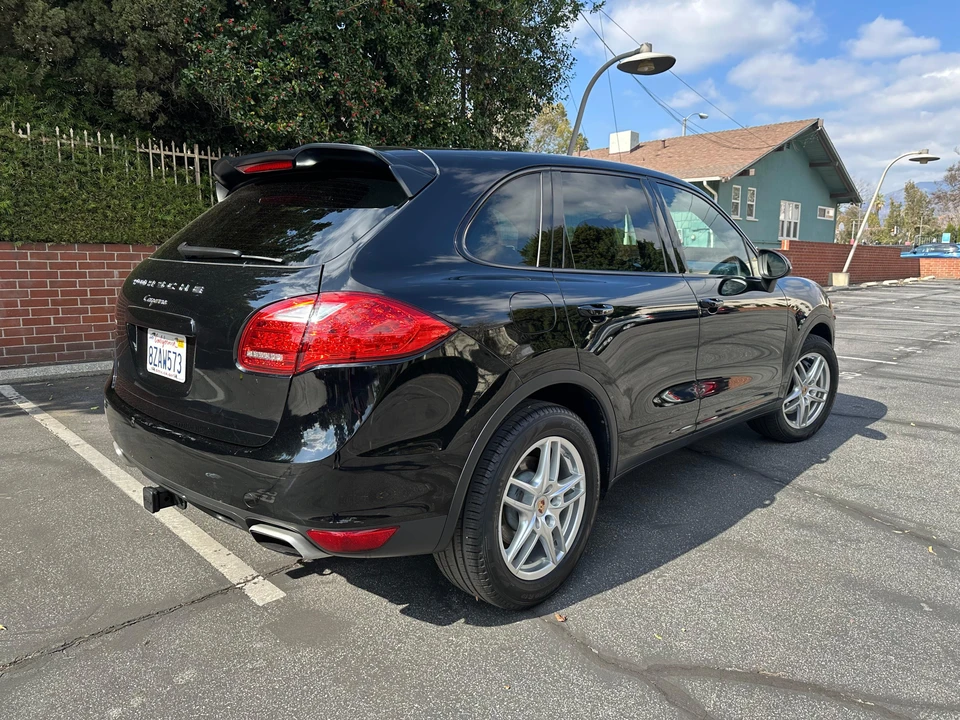 2013 Porsche 958 Cayenne - Image 11 of 31