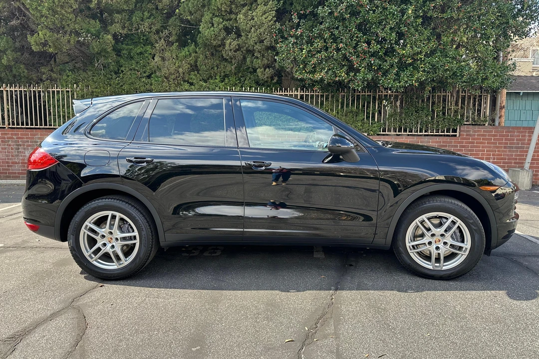 2013 Porsche 958 Cayenne - Image 3 of 31