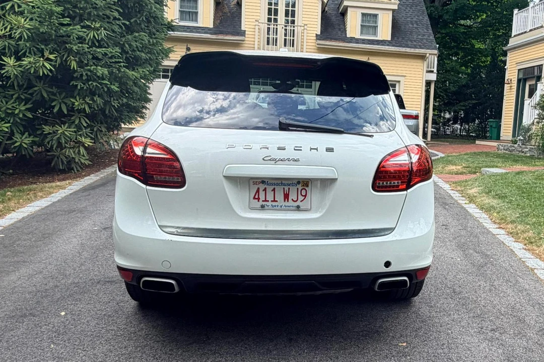 2013 Porsche 958 Cayenne - Image 5 of 31