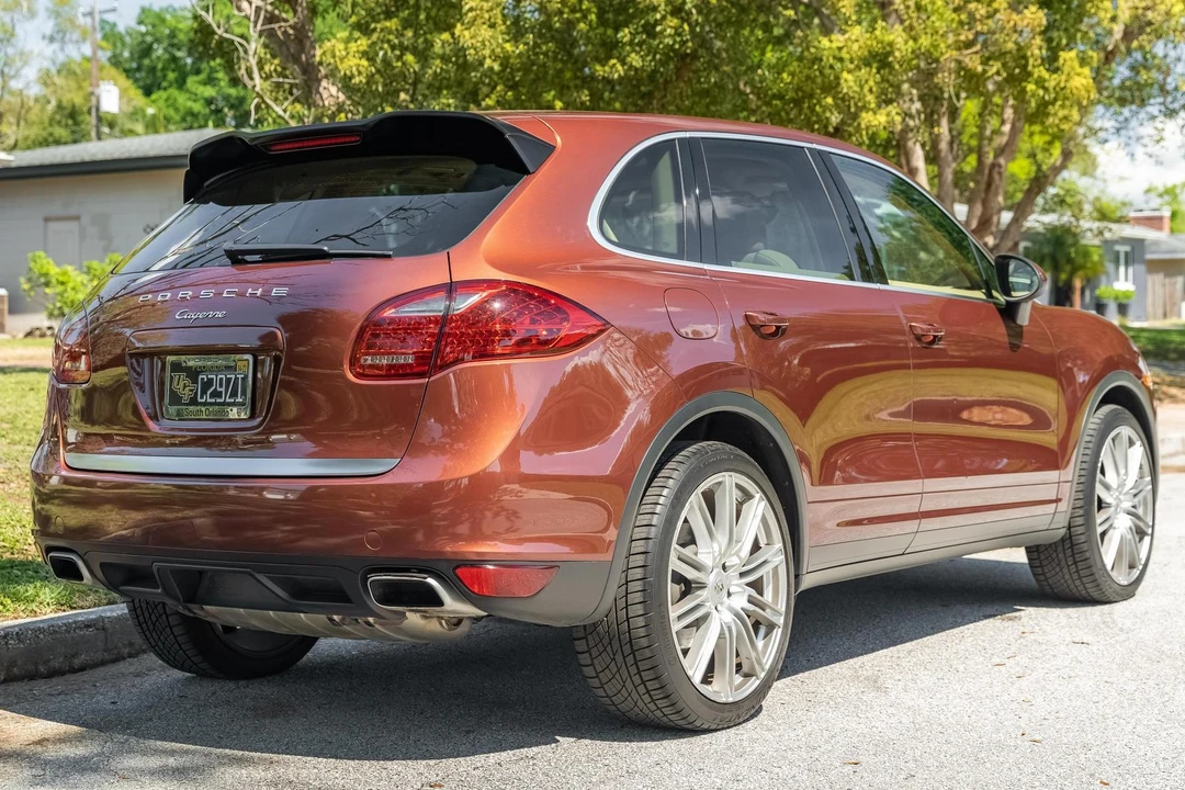 2013 Porsche 958 Cayenne - Image 4 of 31