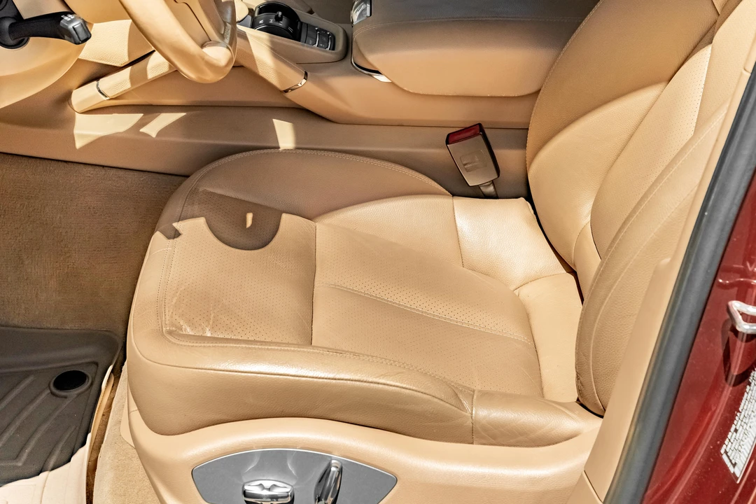2013 Porsche 958 Cayenne - Image 29 of 31