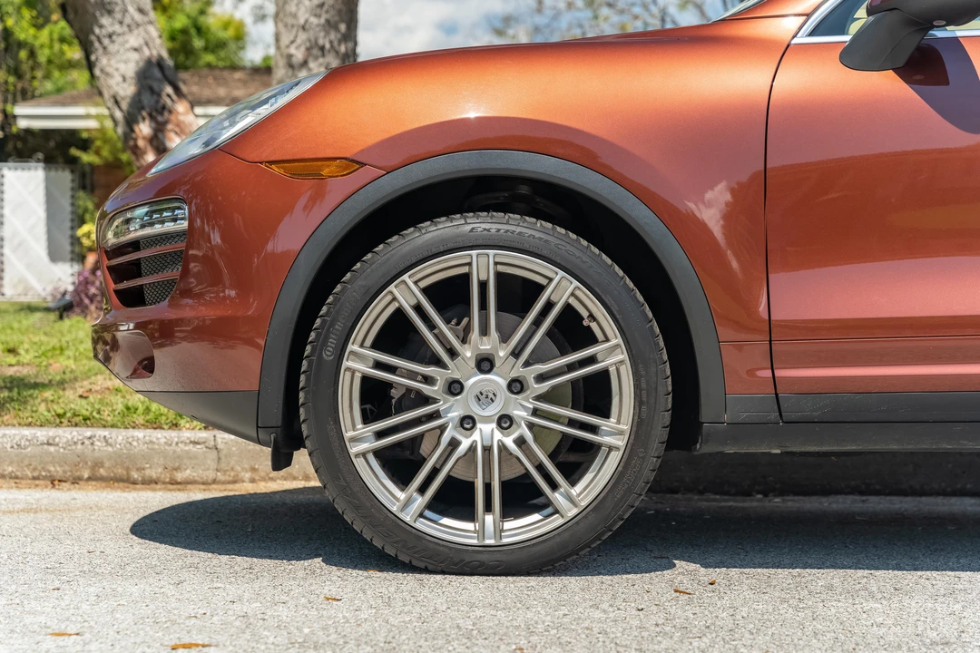 2013 Porsche 958 Cayenne - Image 19 of 31