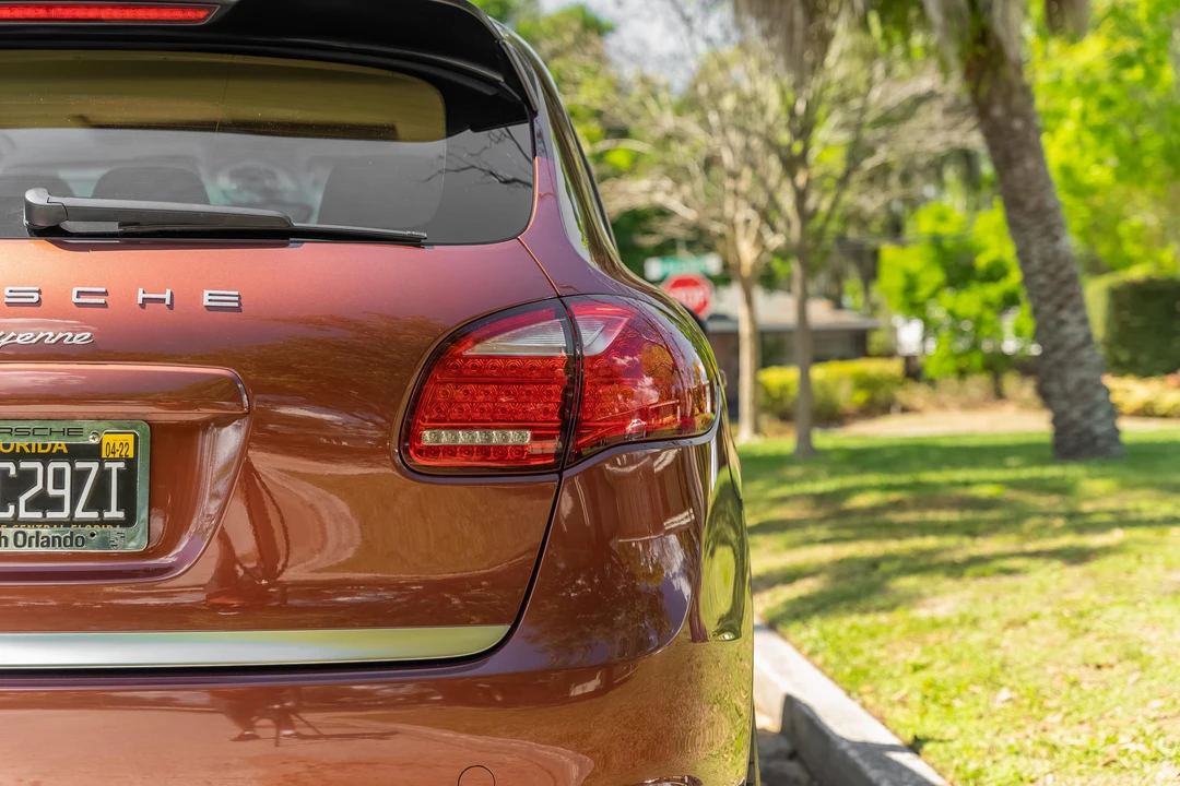 2013 Porsche 958 Cayenne - Image 16 of 31