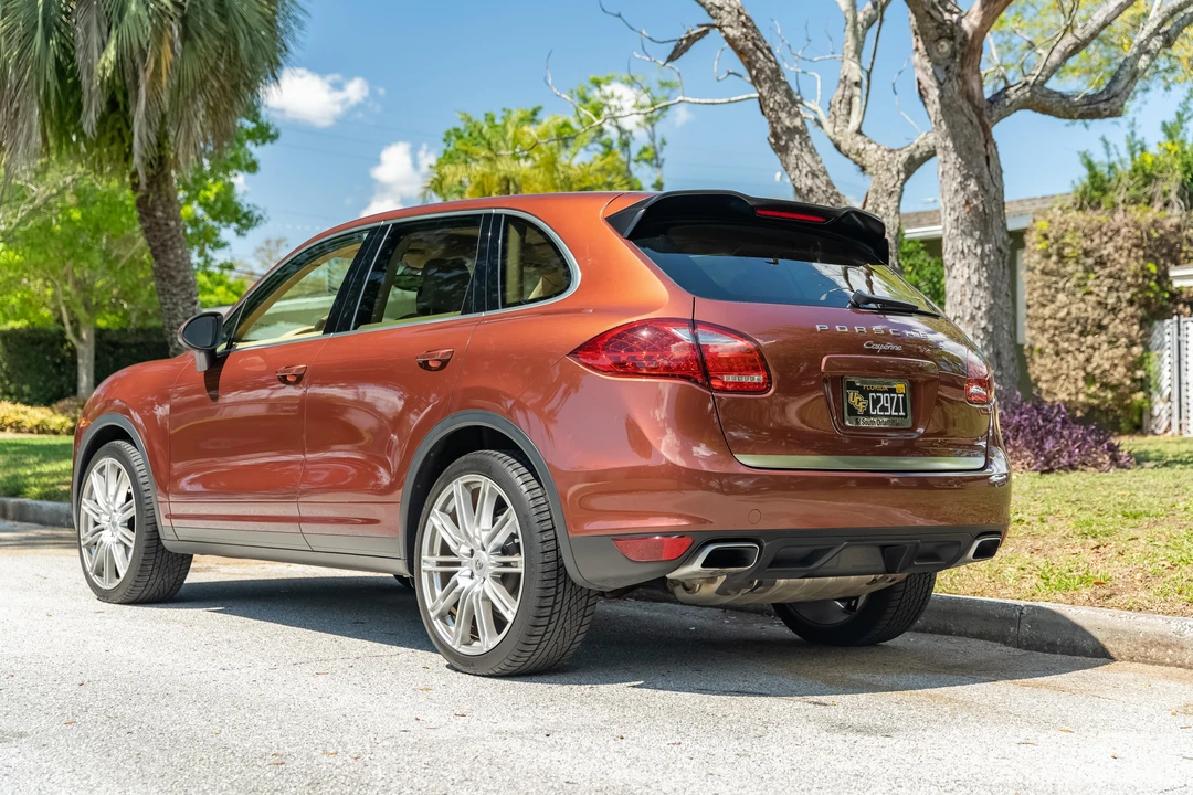 2013 Porsche 958 Cayenne - Image 8 of 31