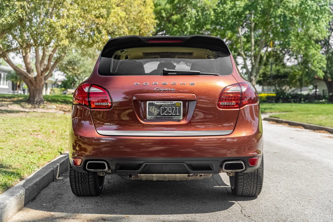 2013 Porsche 958 Cayenne - Image 9 of 31