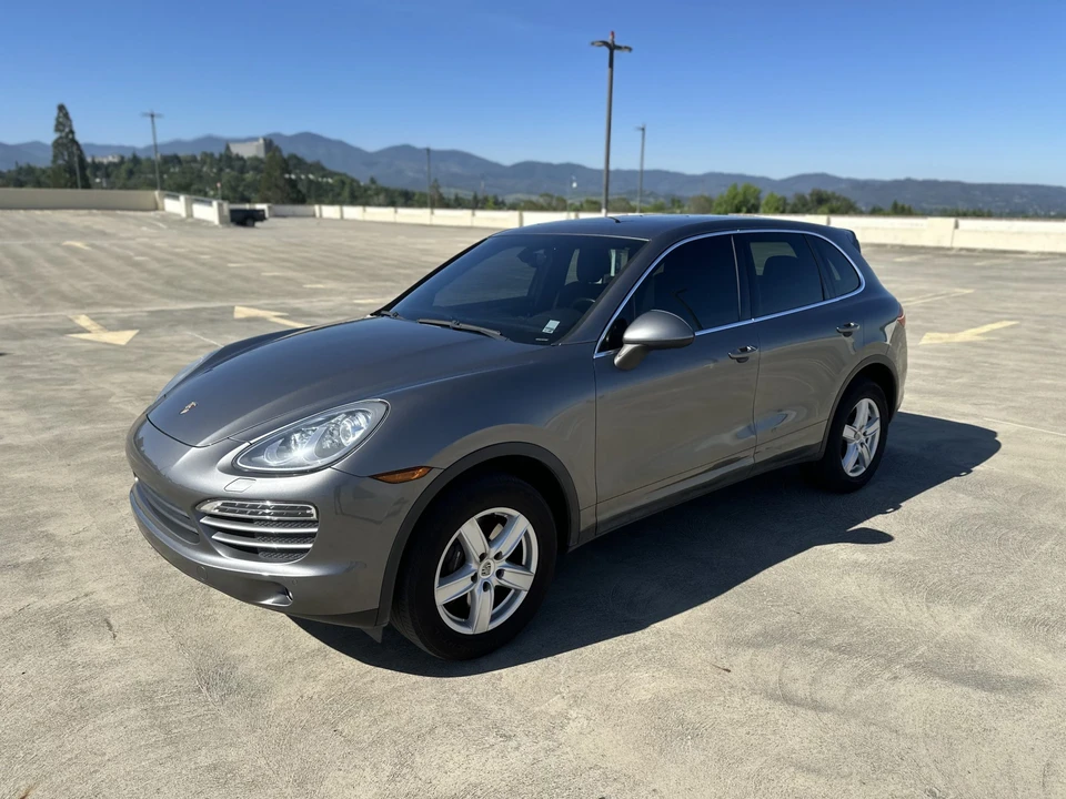 2013 Porsche 958 Cayenne - Image 7 of 31