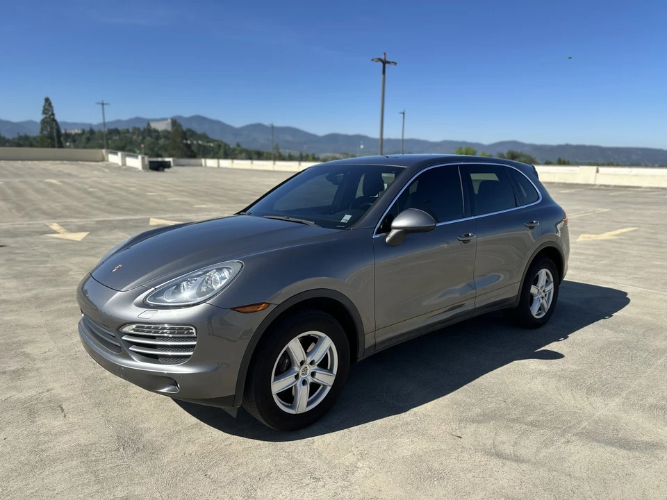 2013 Porsche 958 Cayenne - Image 5 of 31