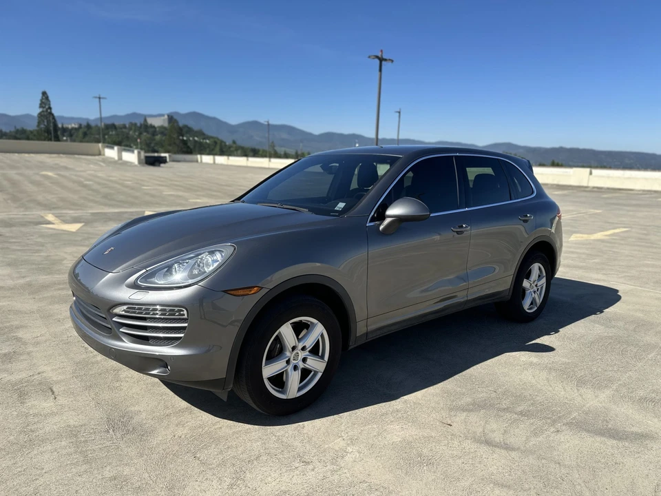 2013 Porsche 958 Cayenne - Image 6 of 31