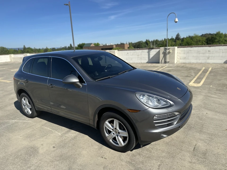 2013 Porsche 958 Cayenne - Image 27 of 31