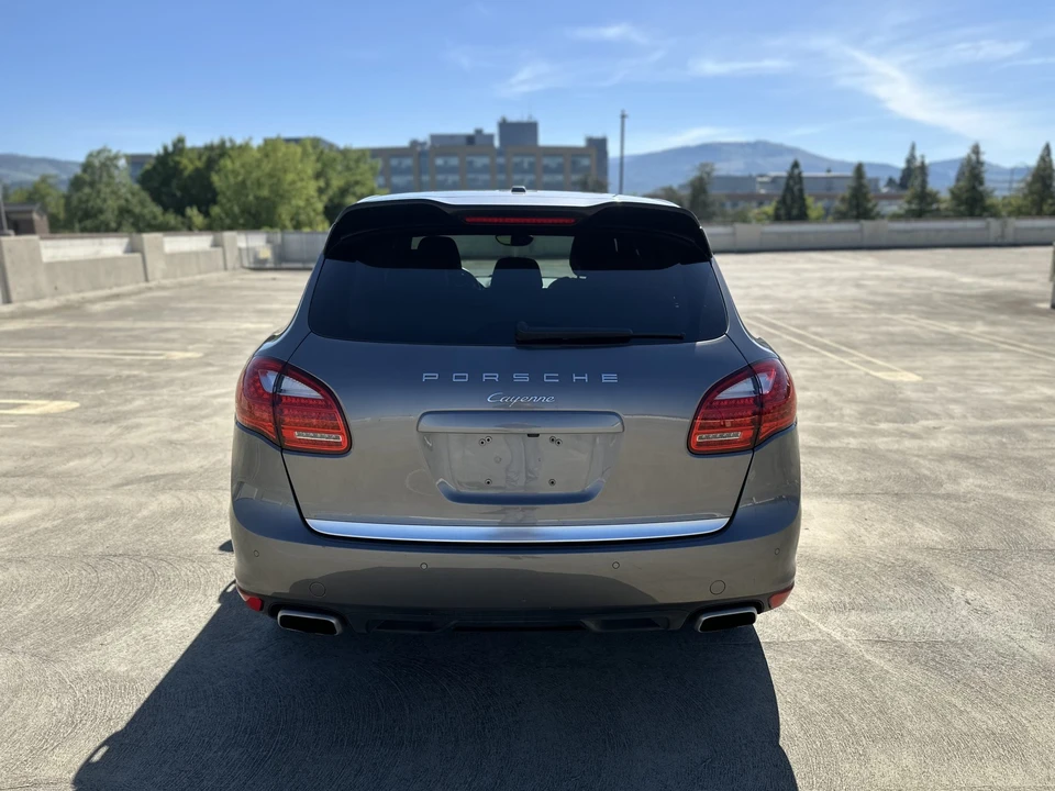 2013 Porsche 958 Cayenne - Image 19 of 31