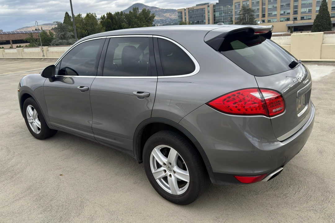 2013 Porsche 958 Cayenne - Image 4 of 31