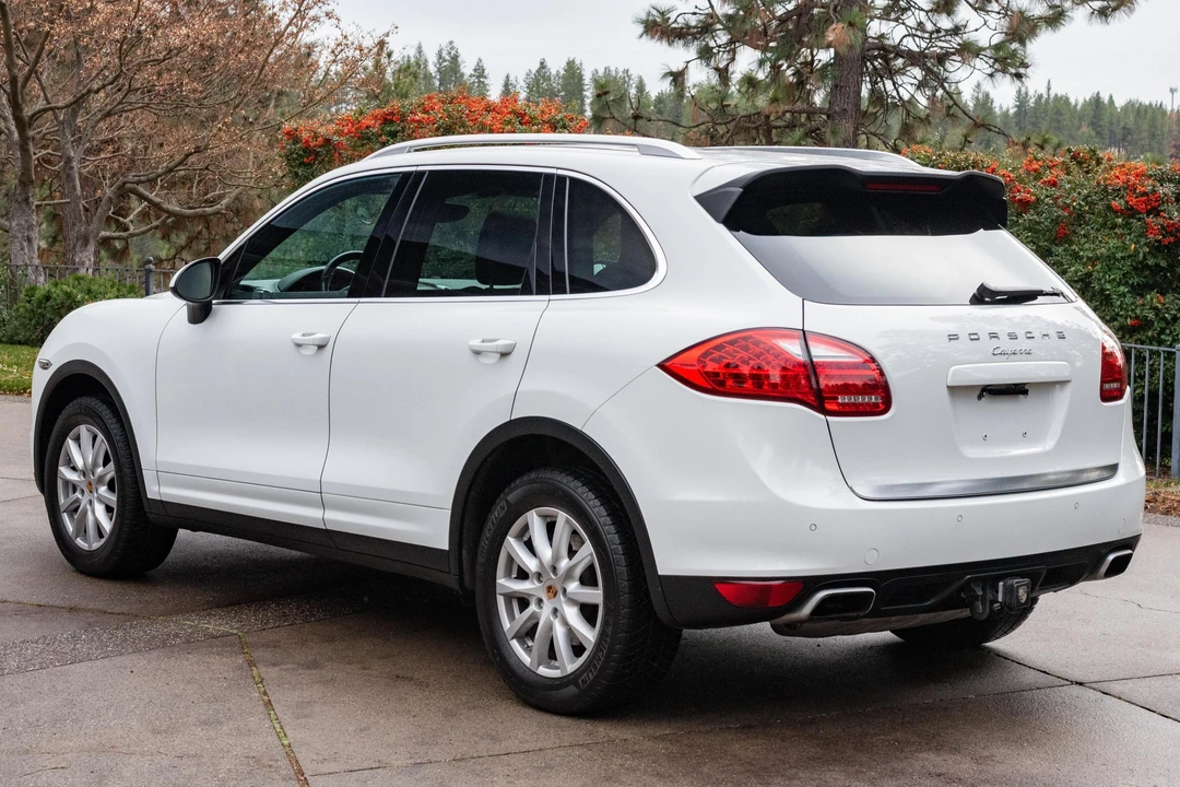 2013 Porsche 958 Cayenne - Image 4 of 31