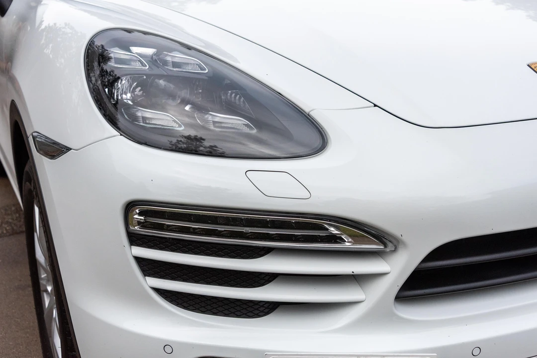 2013 Porsche 958 Cayenne - Image 14 of 31
