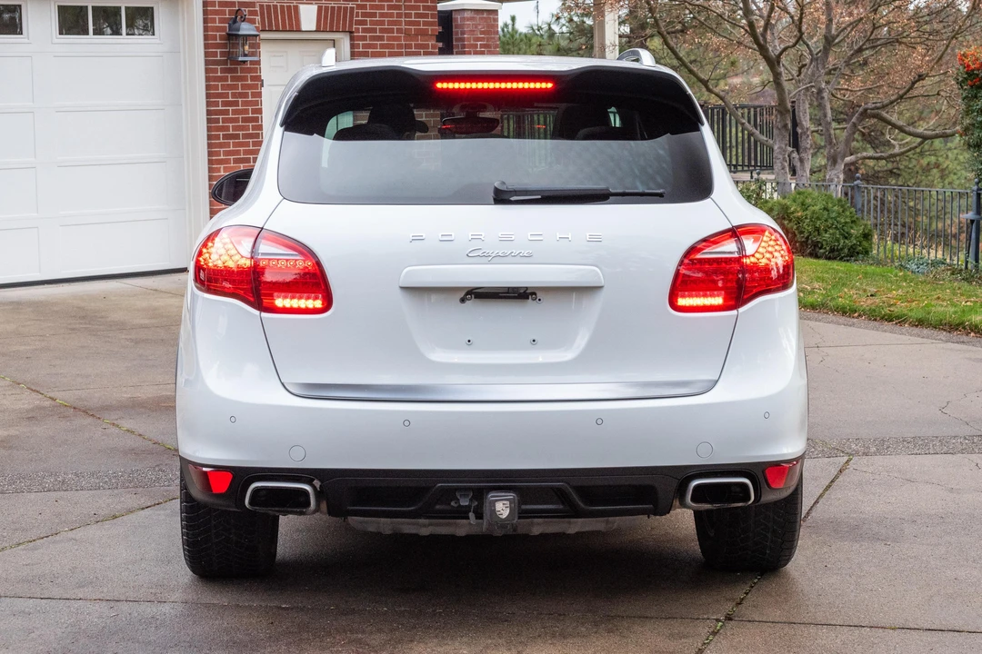 2013 Porsche 958 Cayenne - Image 11 of 31
