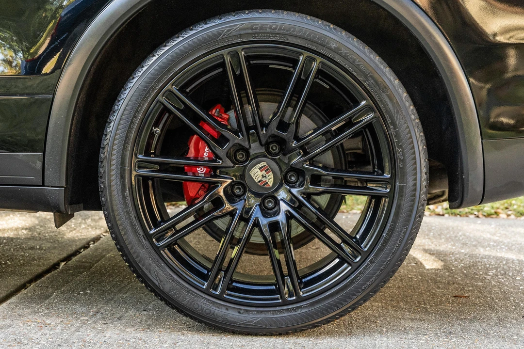 2013 Porsche 958 Cayenne - Image 30 of 31