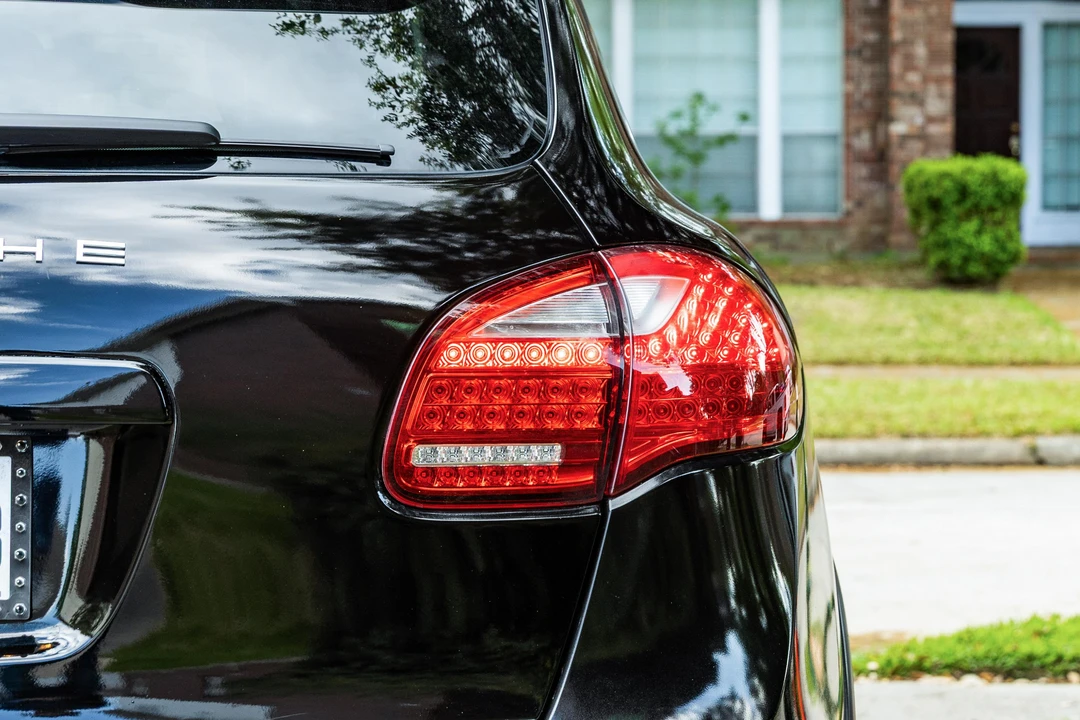 2013 Porsche 958 Cayenne - Image 23 of 31