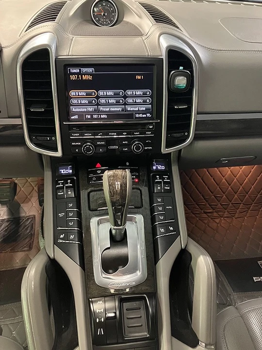 2013 Porsche 958 Cayenne - Image 8 of 13