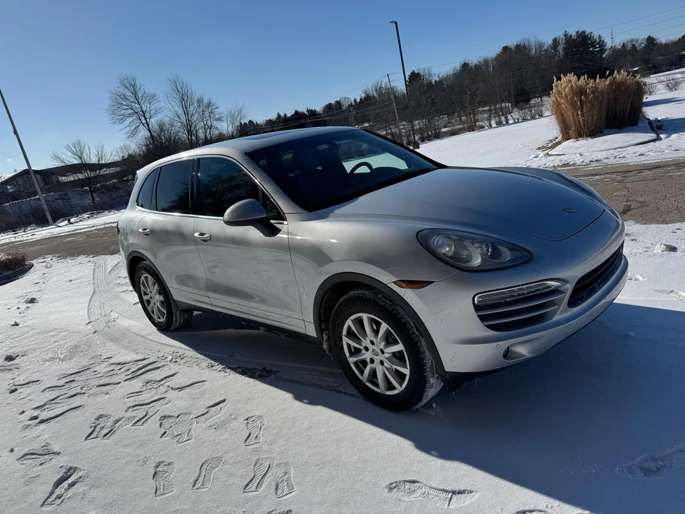 2013 Porsche 958 Cayenne - Image 15 of 31
