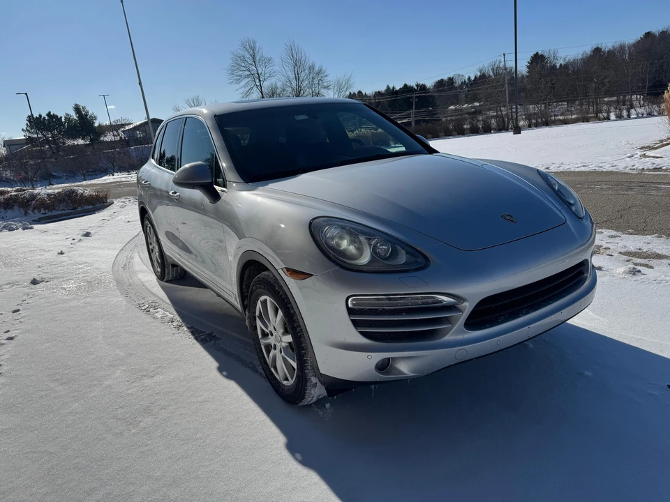 2013 Porsche 958 Cayenne - Image 16 of 31