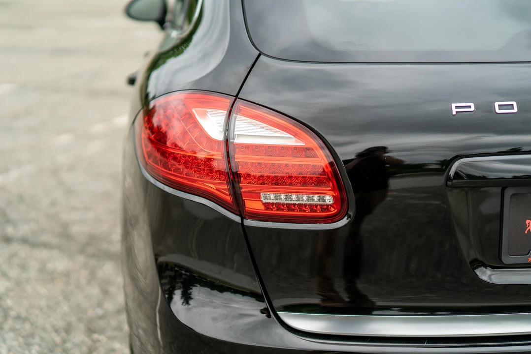 2013 Porsche 958 Cayenne - Image 27 of 31