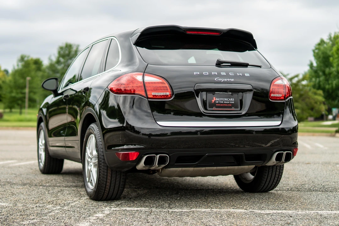2013 Porsche 958 Cayenne - Image 9 of 31
