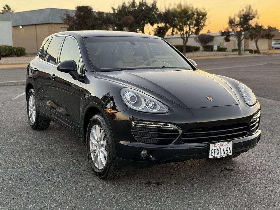 2013 Porsche 958 Cayenne - Image 3 of 31