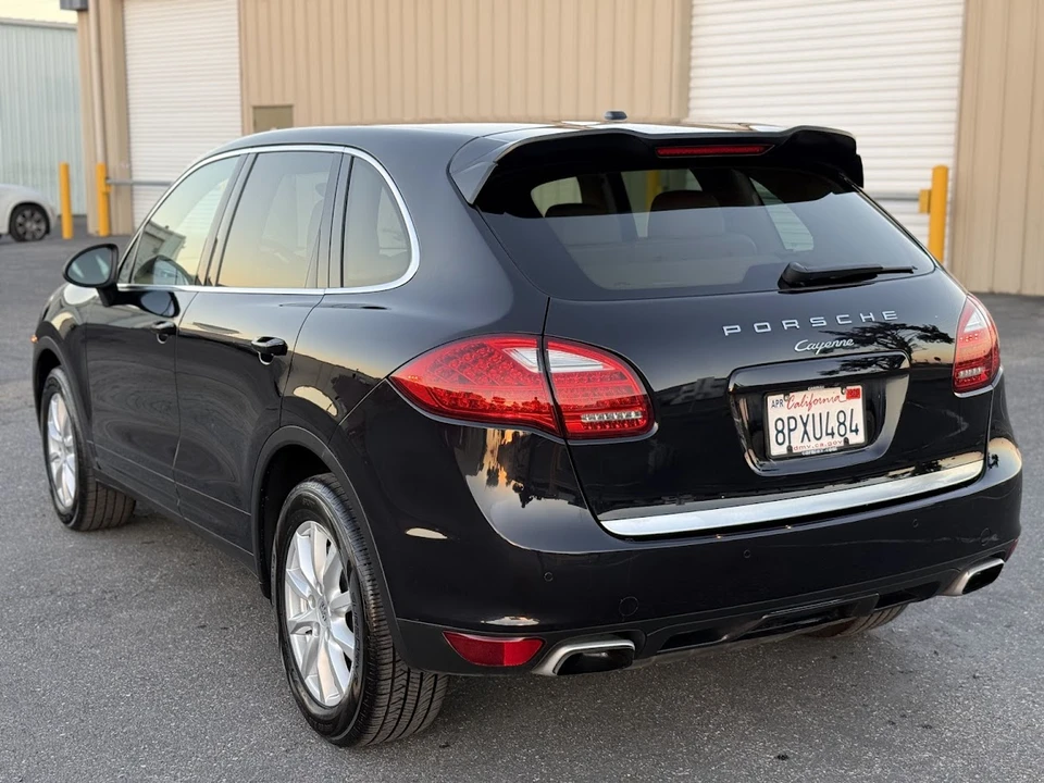2013 Porsche 958 Cayenne - Image 8 of 31