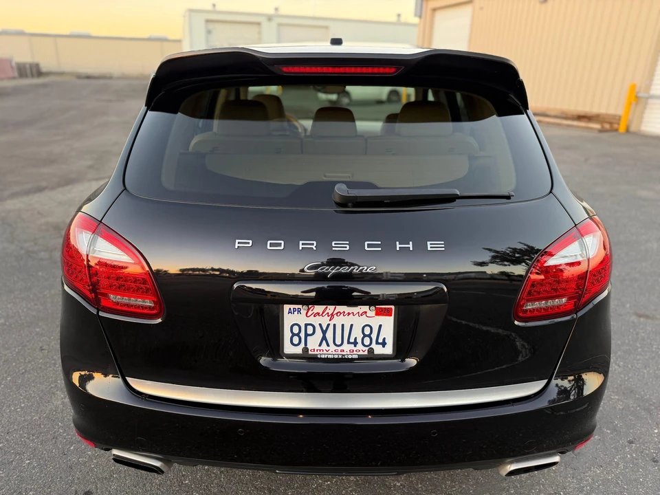 2013 Porsche 958 Cayenne - Image 8 of 31