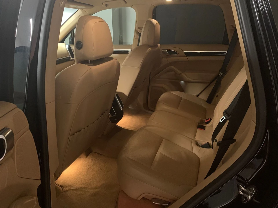 2013 Porsche 958 Cayenne - Image 8 of 11