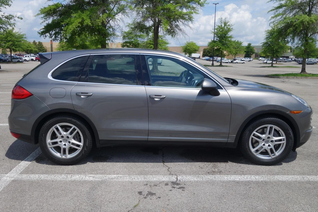 2013 Porsche 958 Cayenne - Image 3 of 31