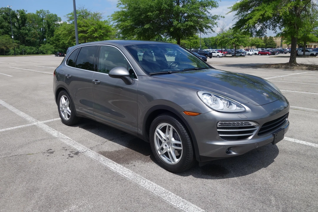2013 Porsche 958 Cayenne - Image 17 of 31
