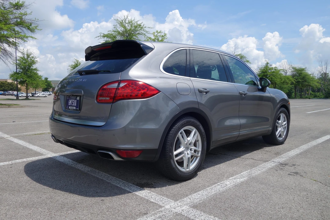 2013 Porsche 958 Cayenne - Image 14 of 31