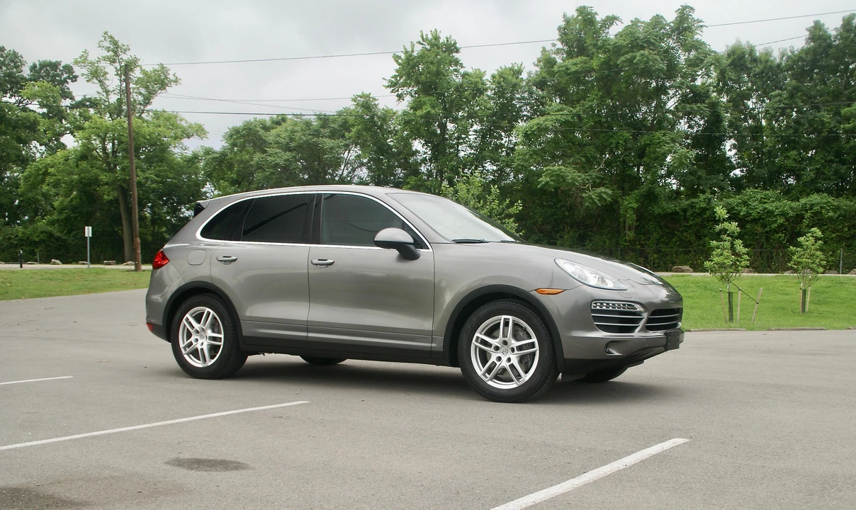 2013 Porsche 958 Cayenne - Image 23 of 31