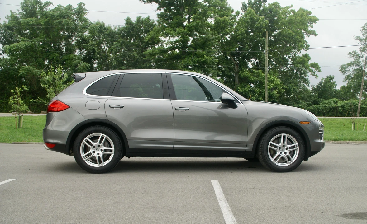 2013 Porsche 958 Cayenne - Image 22 of 31