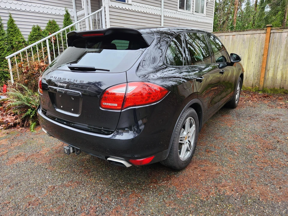 2013 Porsche 958 Cayenne - Image 10 of 31