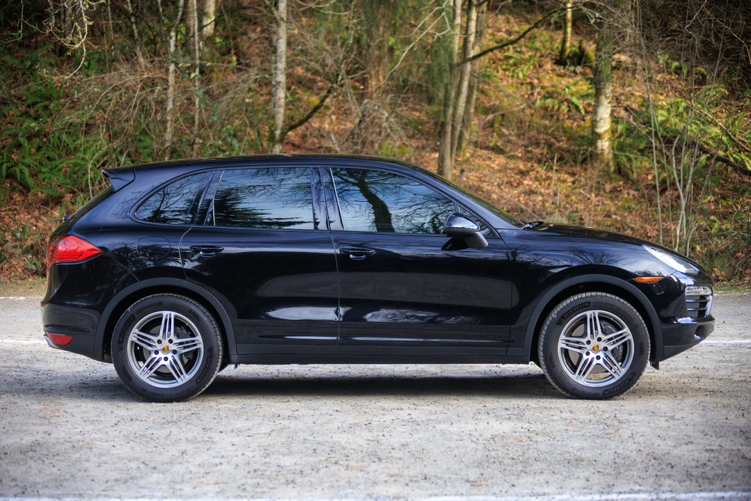 2013 Porsche 958 Cayenne - Image 11 of 31