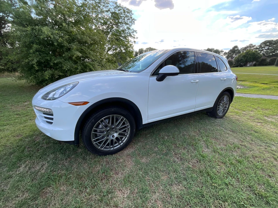 2013 Porsche 958 Cayenne - Image 10 of 31