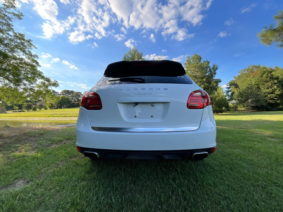 2013 Porsche 958 Cayenne - Image 13 of 31