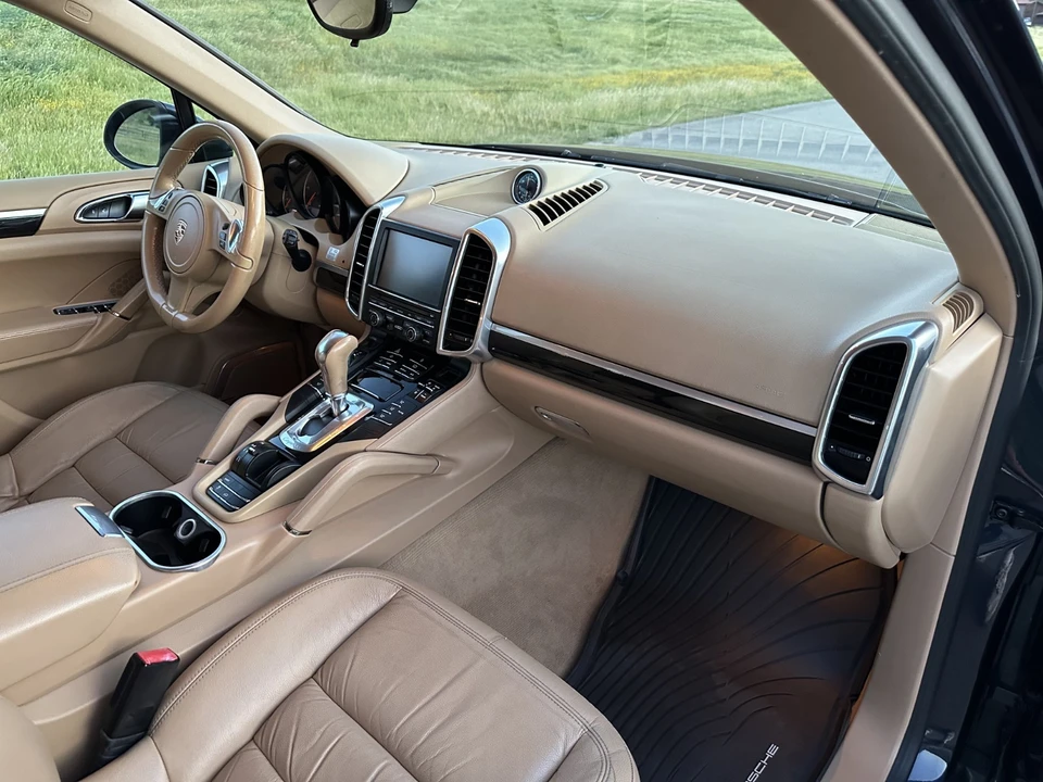 2013 Porsche 958 Cayenne Diesel - Image 11 of 14
