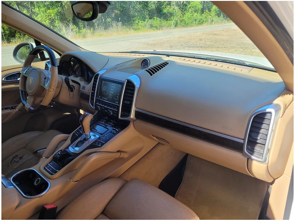2013 Porsche 958 Cayenne - Image 15 of 21