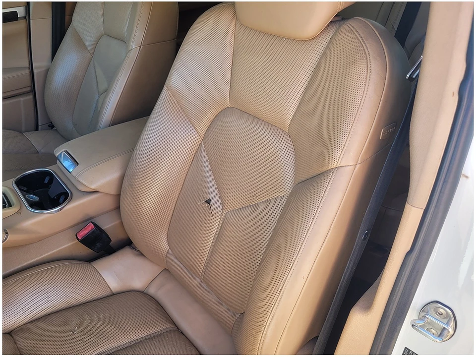 2013 Porsche 958 Cayenne - Image 19 of 21
