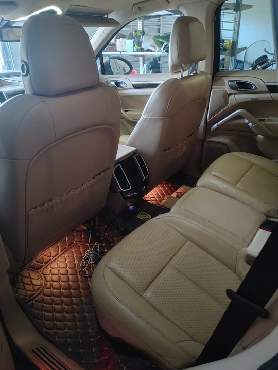 2013 Porsche 958 Cayenne - Image 10 of 20