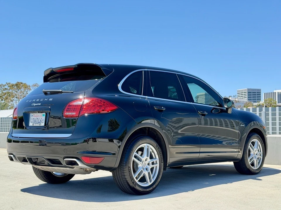 2013 Porsche 958 Cayenne - Image 7 of 31