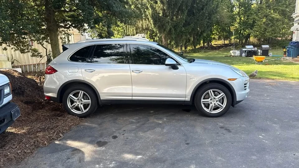 2013 Porsche 958 Cayenne Diesel - Image 3 of 10