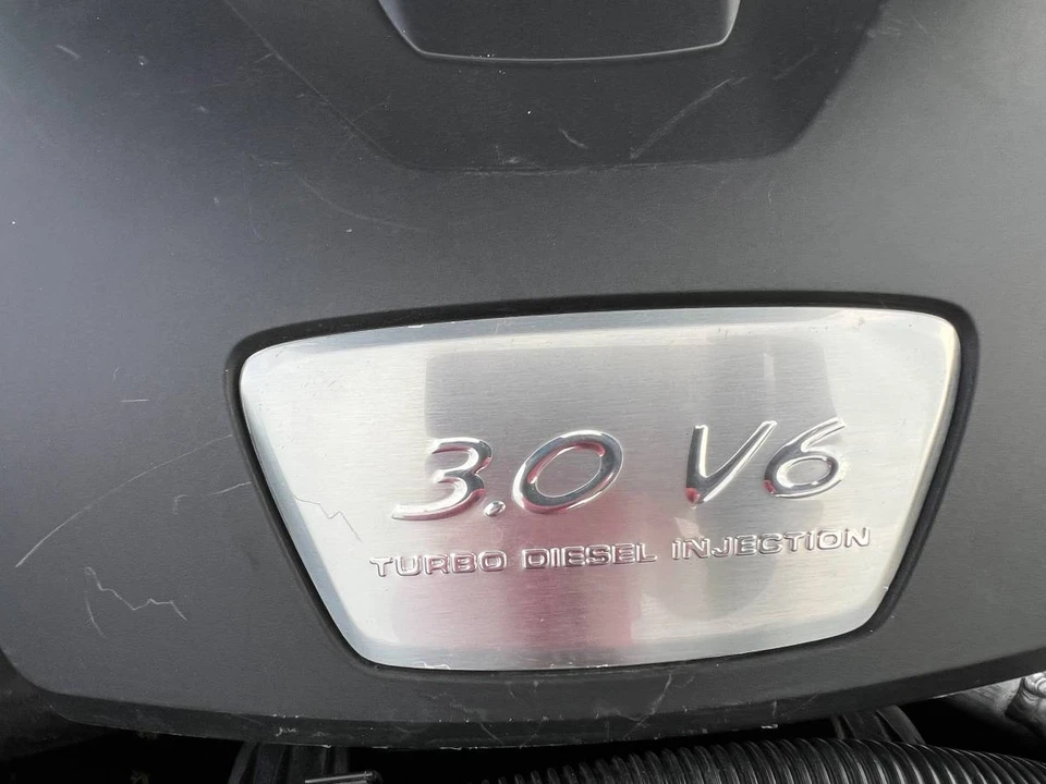 2013 Porsche 958 Cayenne Diesel - Image 9 of 17